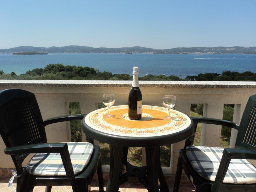 Apartment Delfini Sveti Filip i Jakov