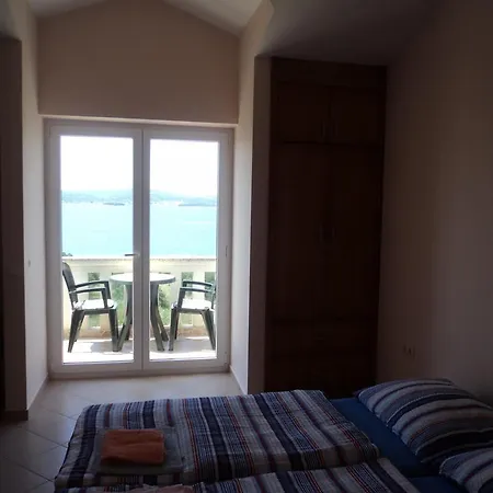 Apartments Delfini Sveti Filip i Jakov Camera foto